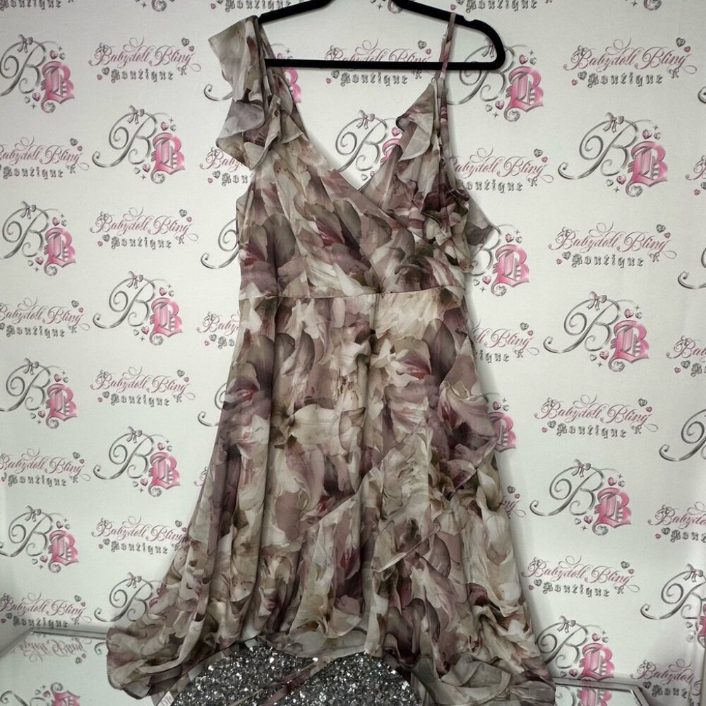 Le chΓ’teau dress watercolor floral flowers zipper zip up sexy flowy Lilly lily - Picture 2 of 11